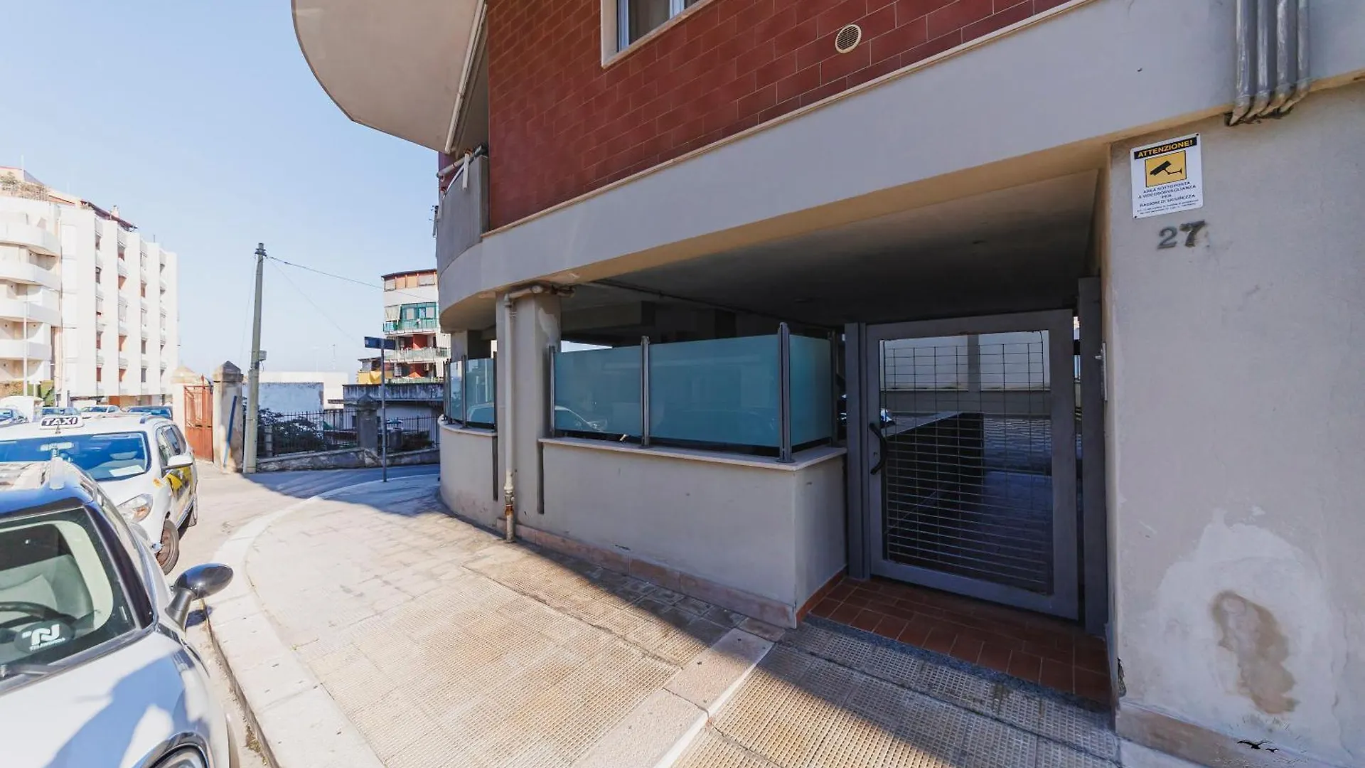 Wow Waterfront Apartment Bari