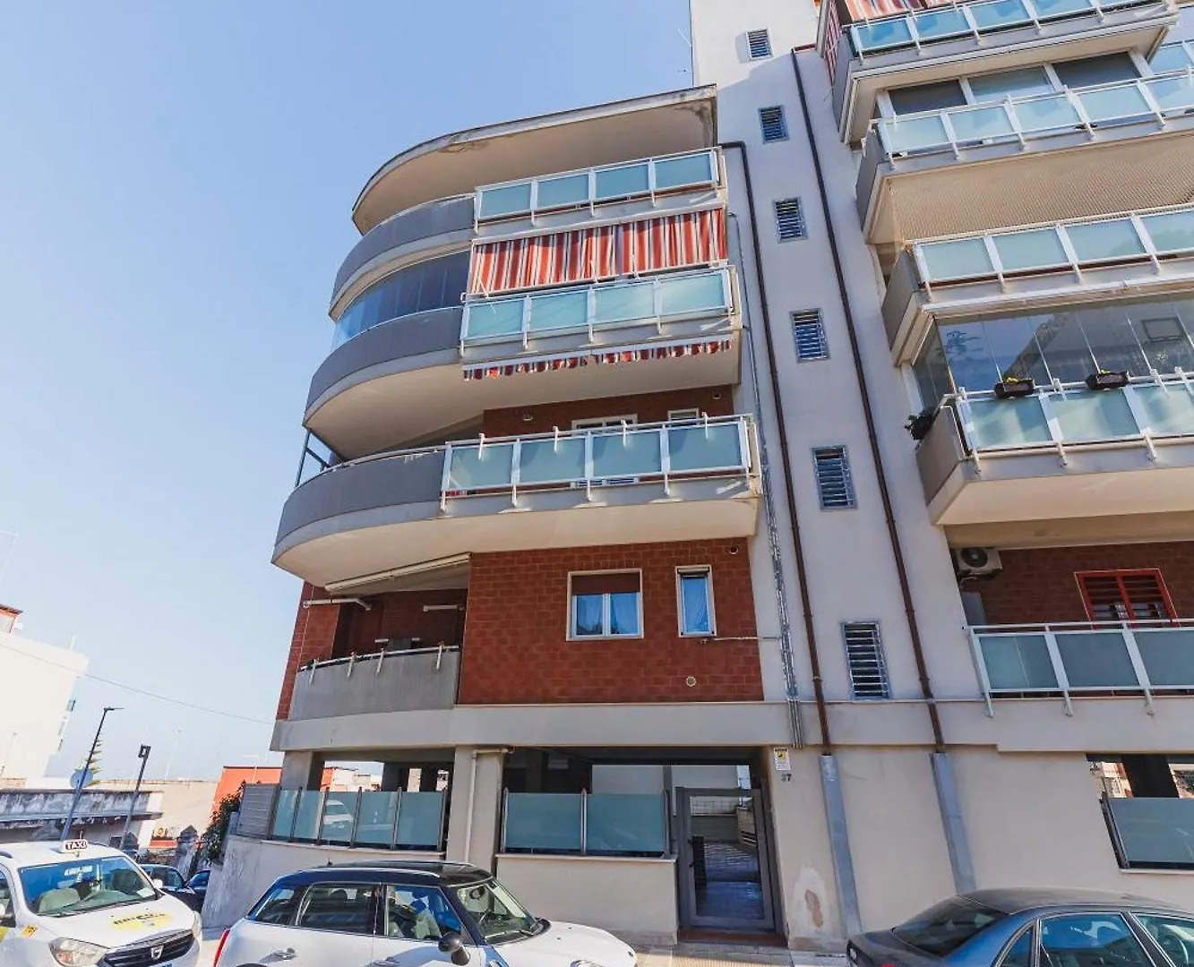 Wow Waterfront Apartment Μπάρι Ιταλία