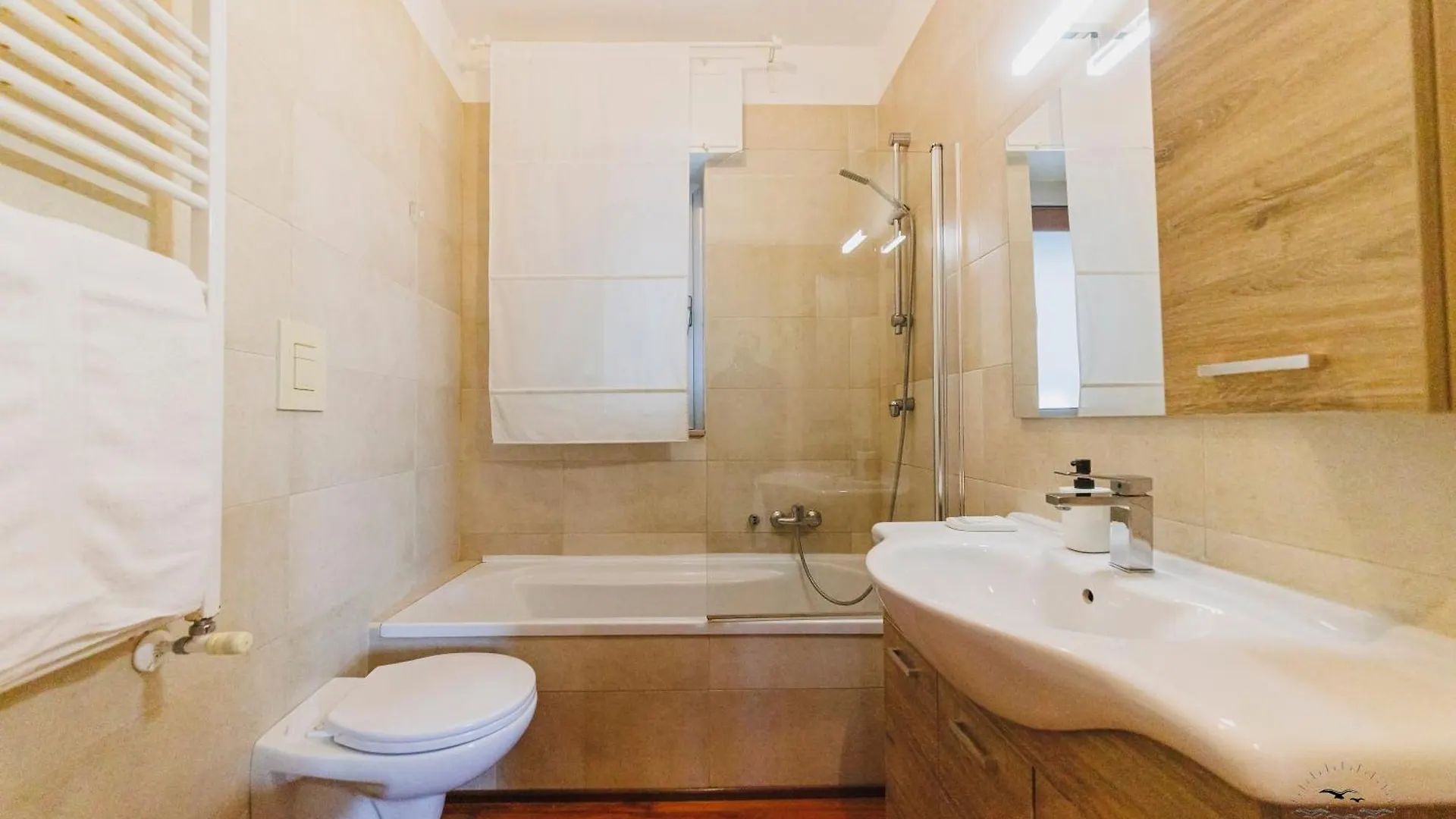 Wow Waterfront Apartment Bari 0*,