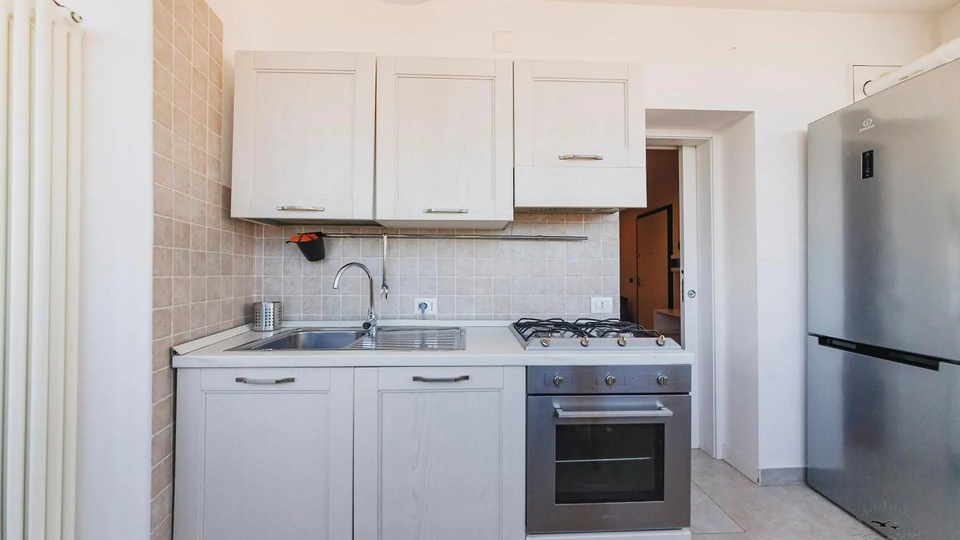 Wow Waterfront Apartment Μπάρι
